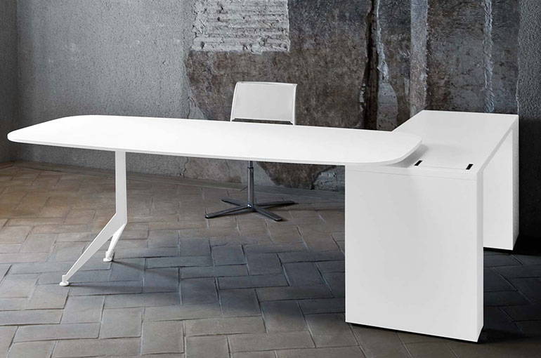 bureau de direction blanc