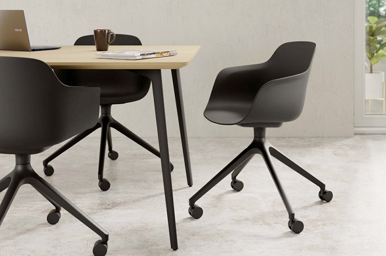 chaises pour salle de réunion