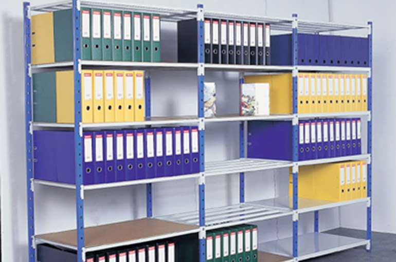 etagère de rayonnage 