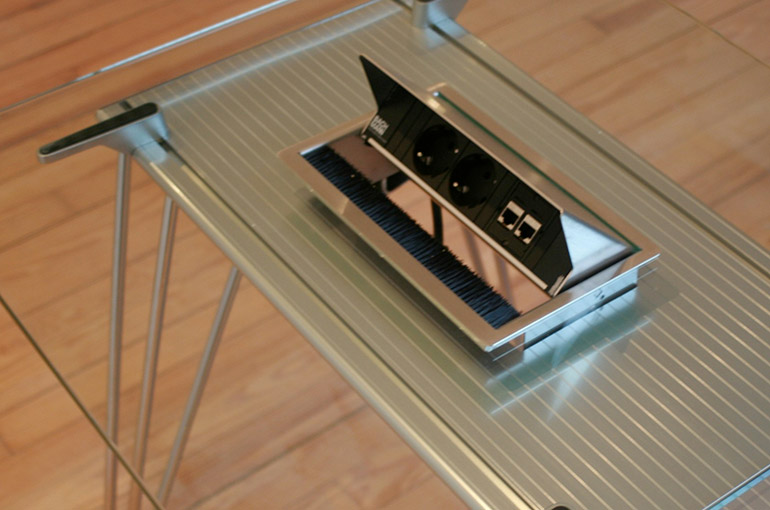 table de réunion connectée
