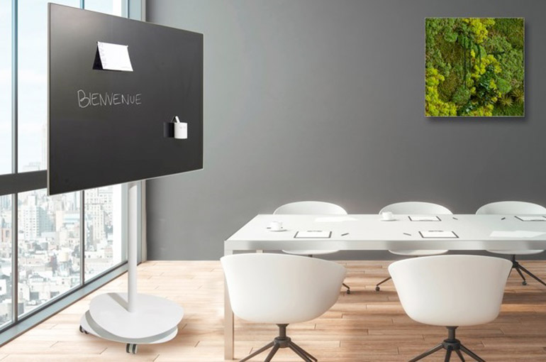 table et chaises confortable salle de formation
