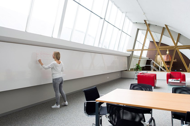 tableau blanc pour salle de formation