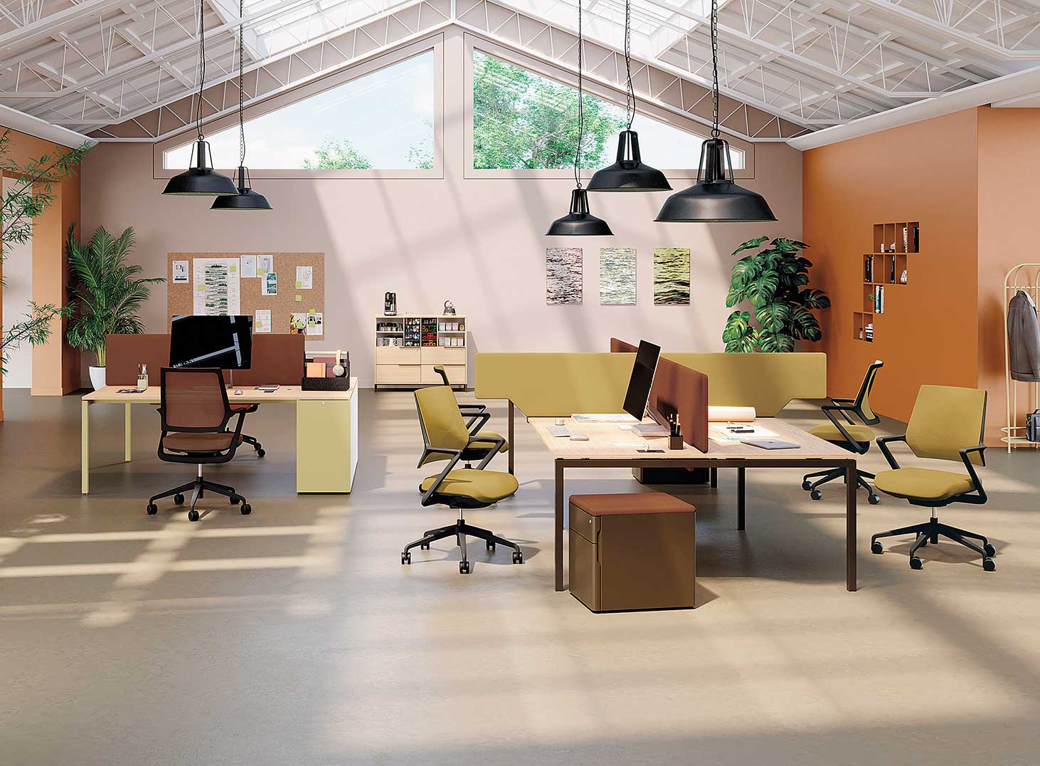 Espace de travail collaboratif moderne et lumineux avec bureaux partagés, chaises colorées et ambiance chaleureuse pour cabinet juridique, notaire ou avocat – aménagement ergonomique Dalla Santa Mobilier